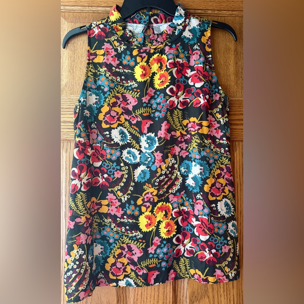 LOFT MIXED MEDIA MULTICOLOR FLORAL PRINT RUFFLED NECK TANK SIZE SMALL